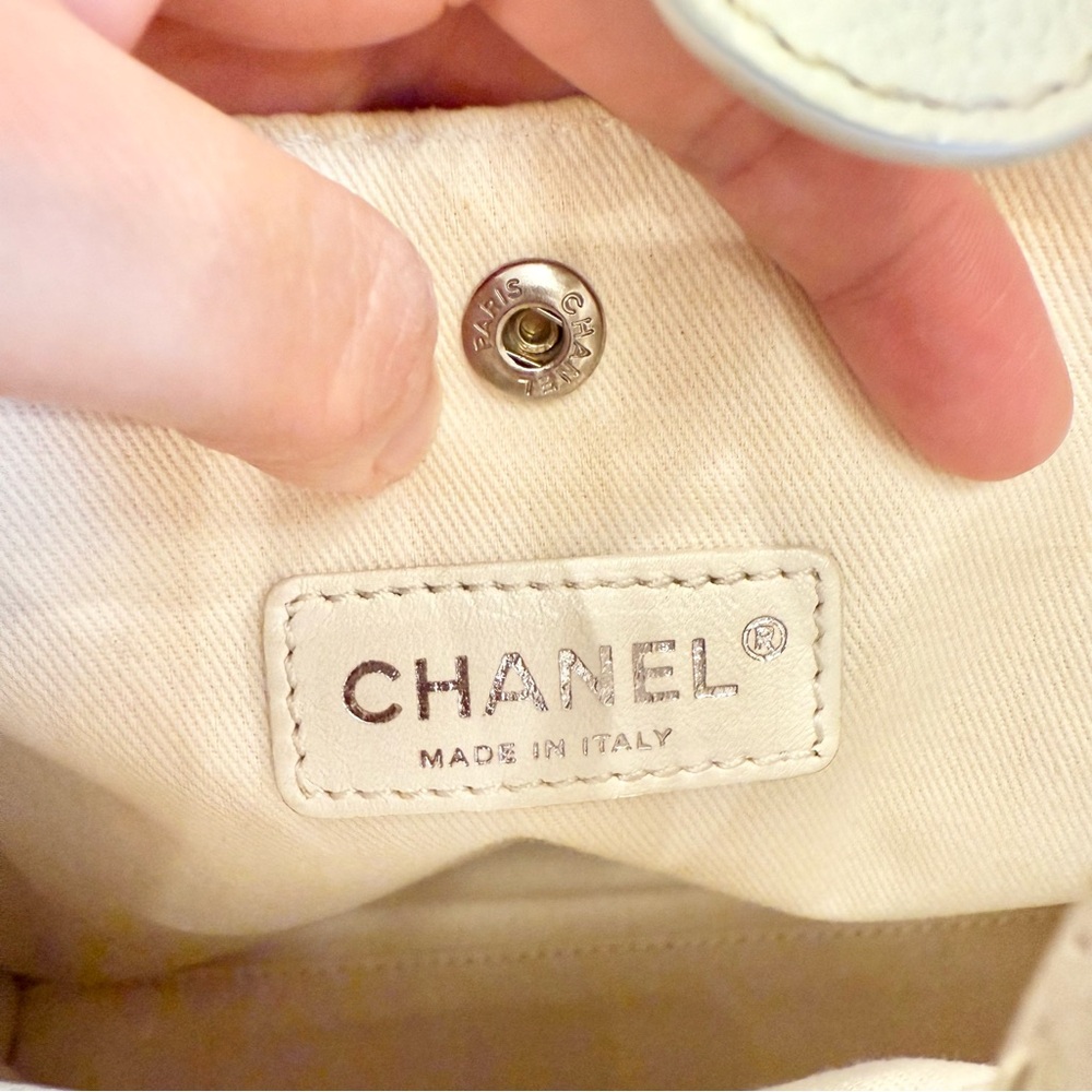 Chanel Tote Bag - Picture 8 of 11